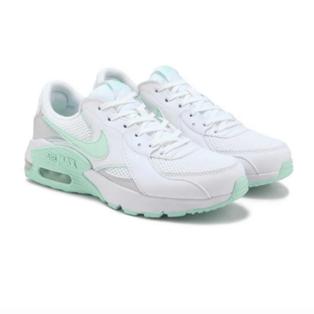 Nike Women's White and Mint Green Air Max Sneakers